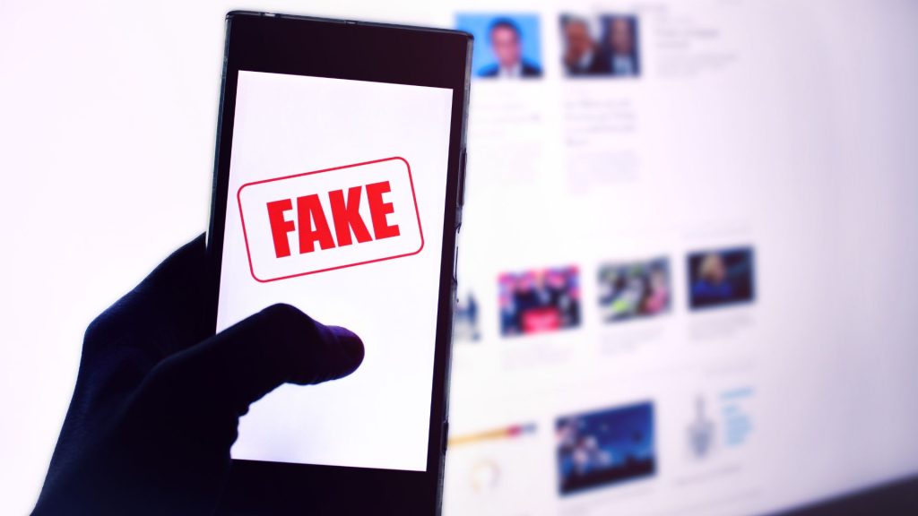 how to report fake accounts on Facebook